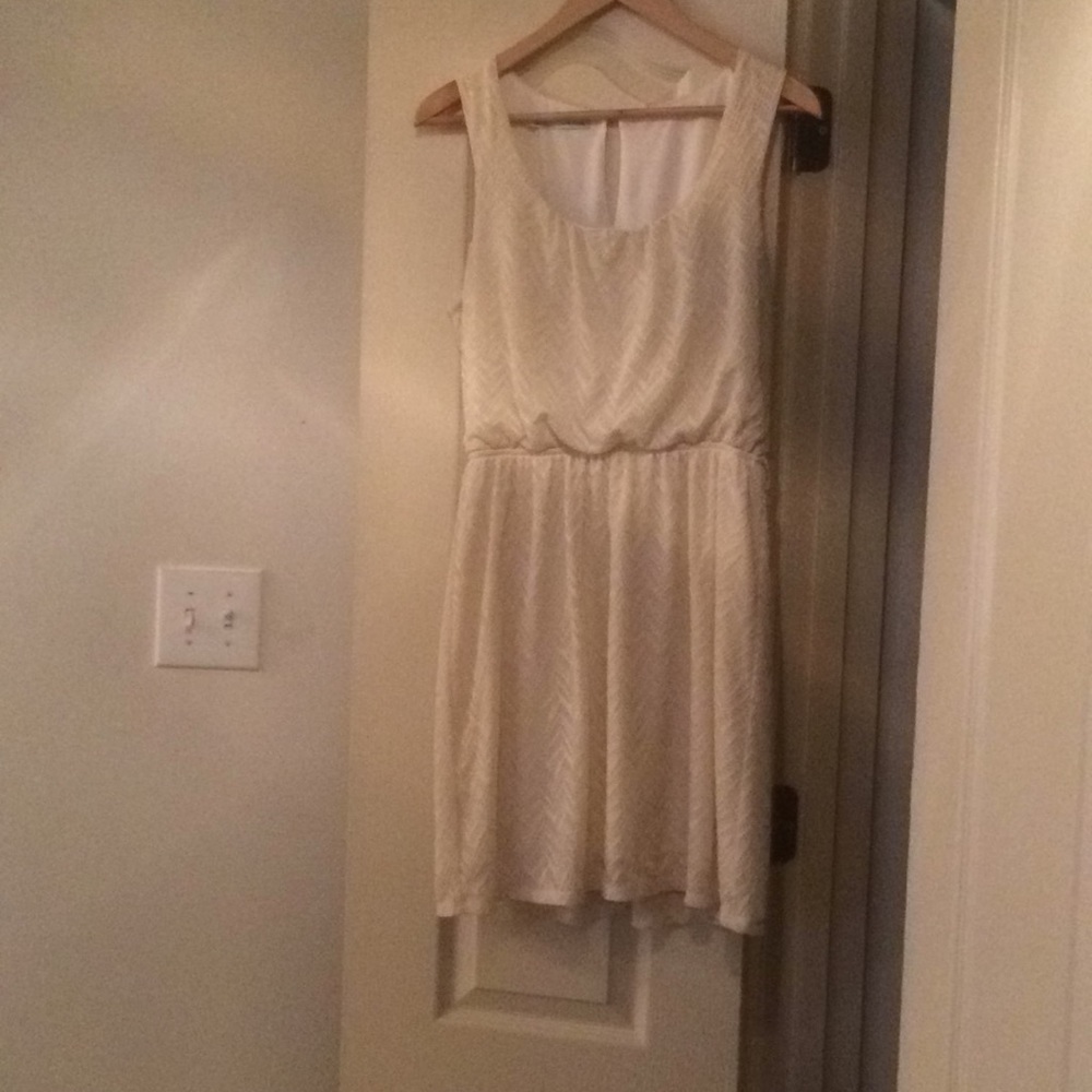 Maurice's cream lace chevron dress size large